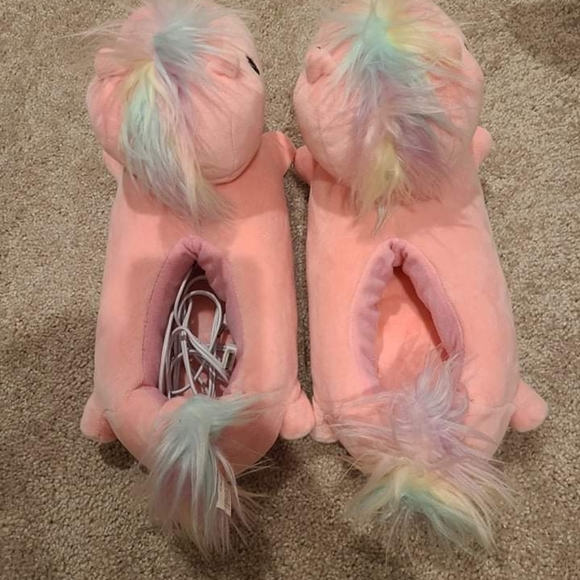 Smoko Unicorn USB Heated Slippers - Picture 3 of 4